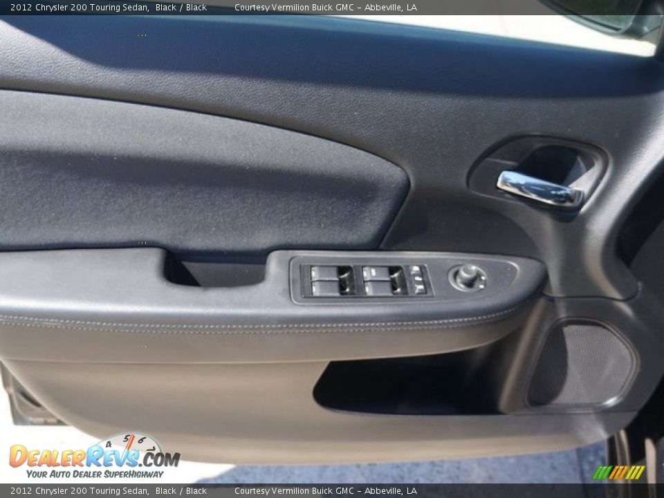 2012 Chrysler 200 Touring Sedan Black / Black Photo #17