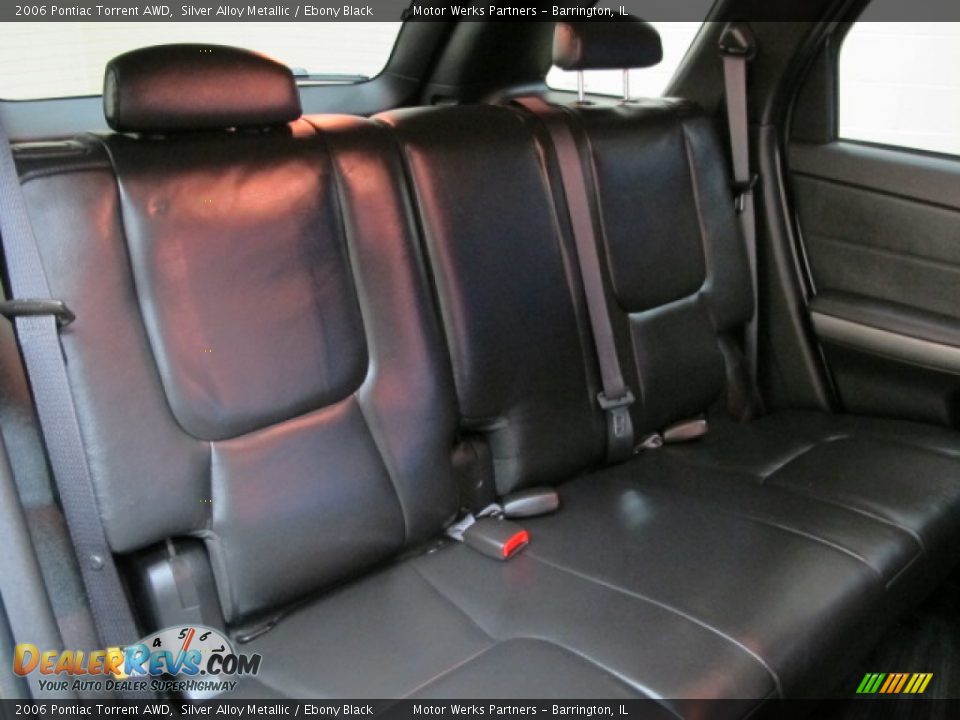 2006 Pontiac Torrent AWD Silver Alloy Metallic / Ebony Black Photo #20