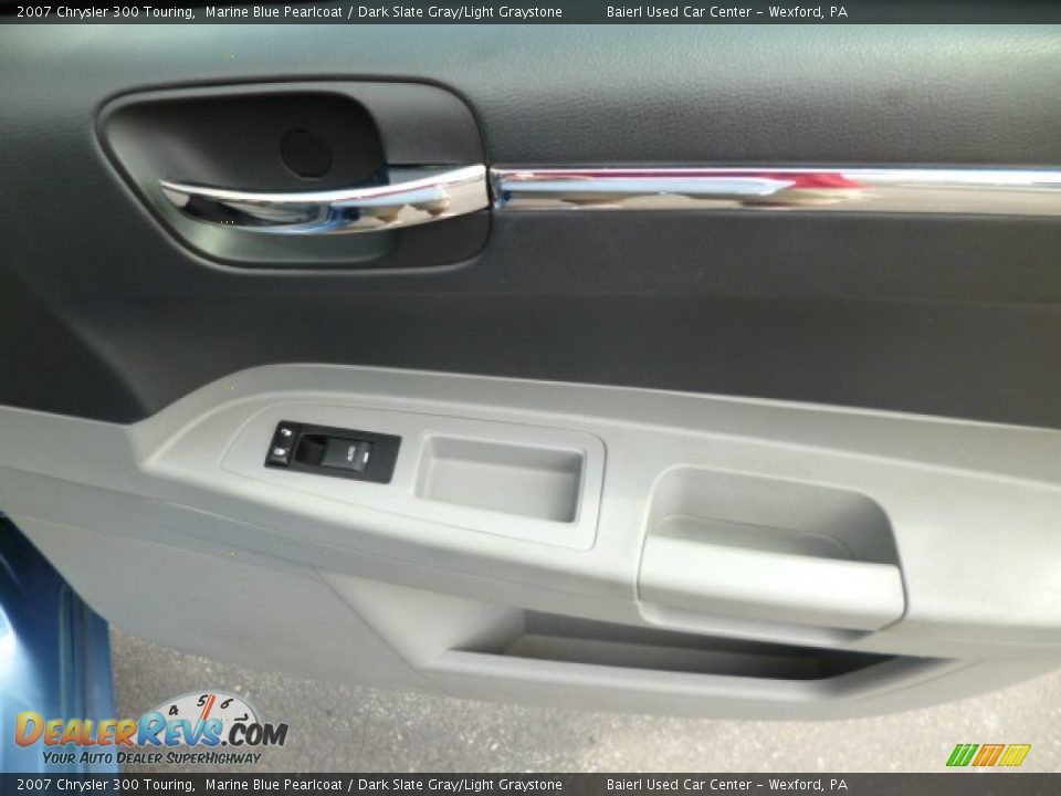 2007 Chrysler 300 Touring Marine Blue Pearlcoat / Dark Slate Gray/Light Graystone Photo #11