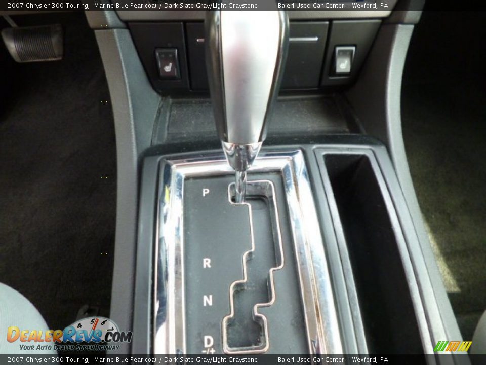 2007 Chrysler 300 Touring Shifter Photo #18