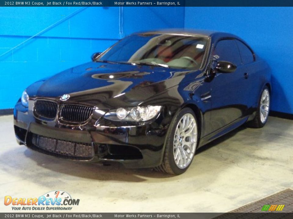 Front 3/4 View of 2012 BMW M3 Coupe Photo #3