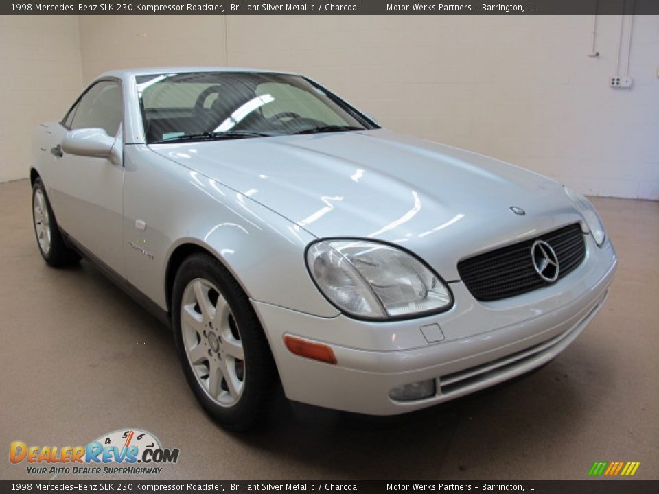Front 3/4 View of 1998 Mercedes-Benz SLK 230 Kompressor Roadster Photo #1