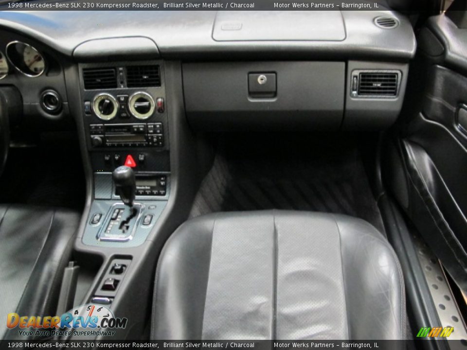 Dashboard of 1998 Mercedes-Benz SLK 230 Kompressor Roadster Photo #19