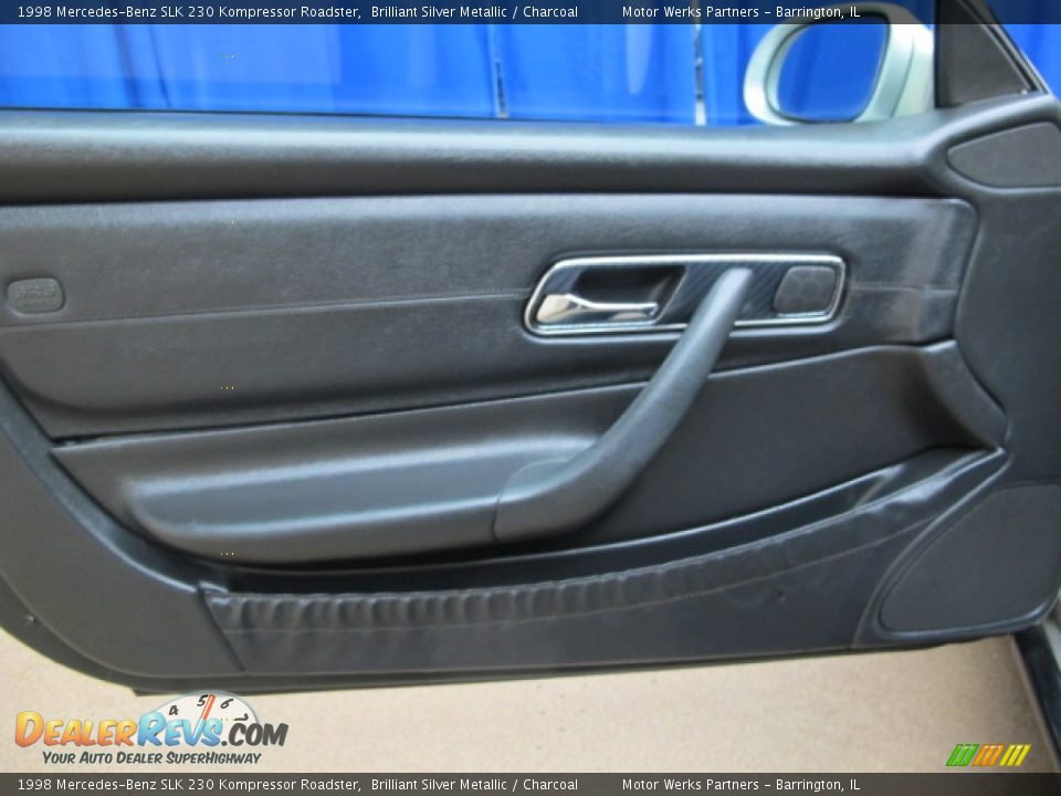 1998 Mercedes-Benz SLK 230 Kompressor Roadster Brilliant Silver Metallic / Charcoal Photo #26