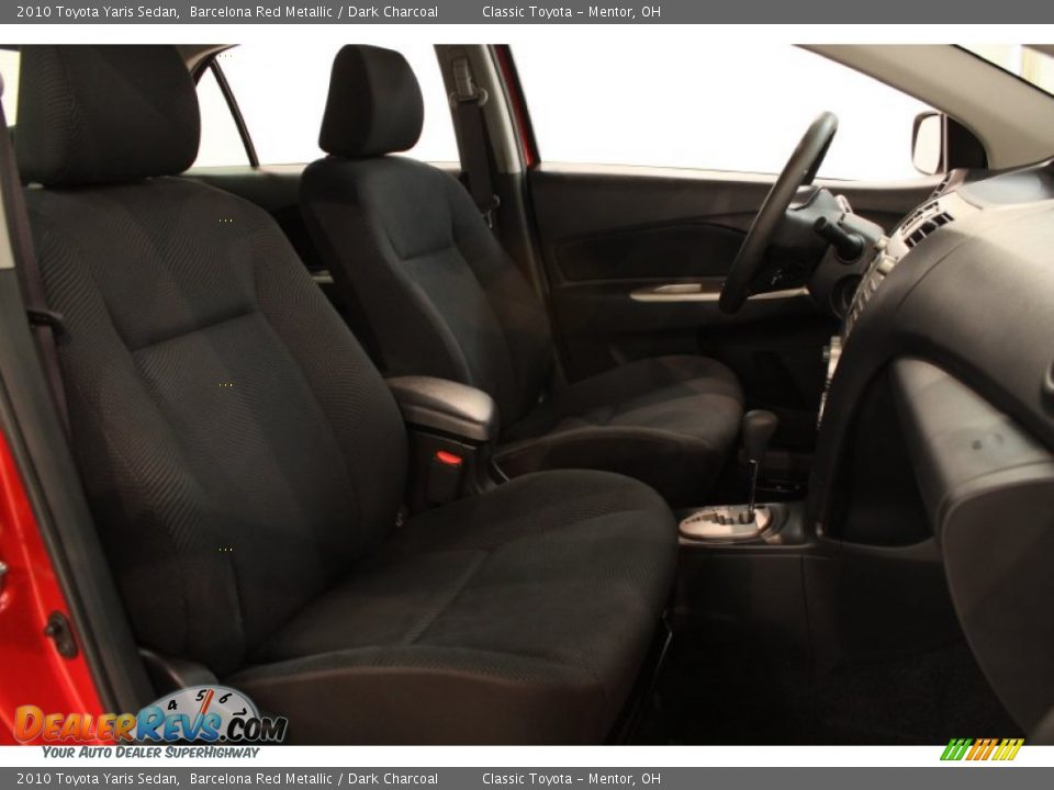 2010 Toyota Yaris Sedan Barcelona Red Metallic / Dark Charcoal Photo #10