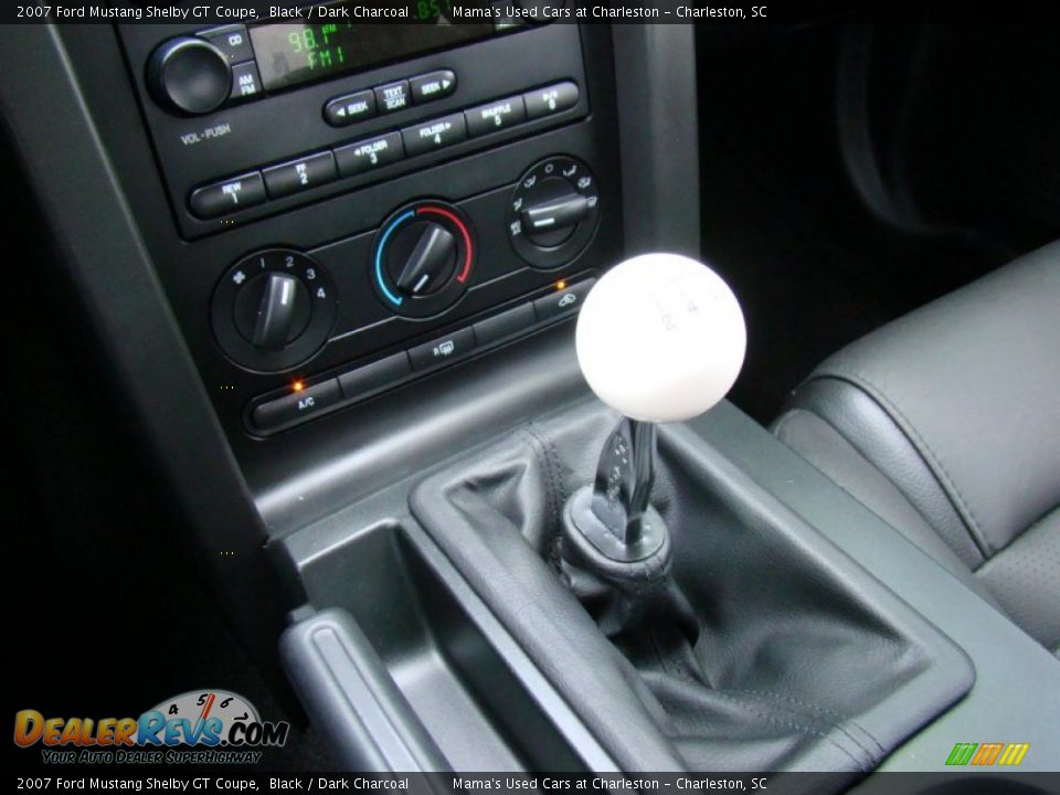 2007 Ford Mustang Shelby GT Coupe Shifter Photo #18