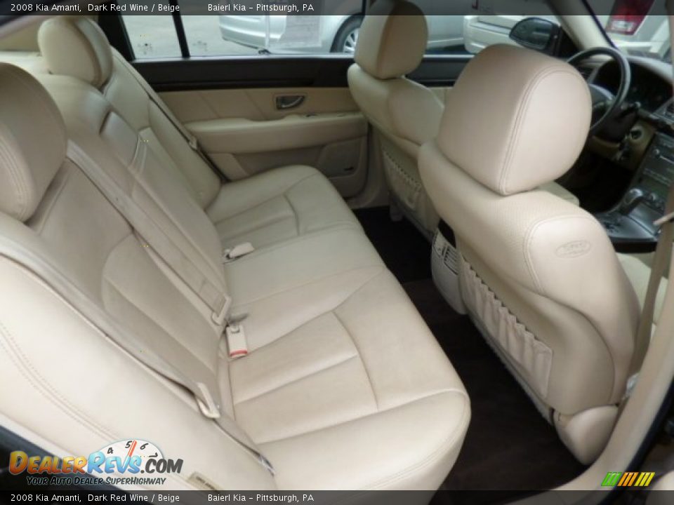 Rear Seat of 2008 Kia Amanti  Photo #12