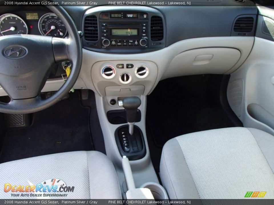 2008 Hyundai Accent GLS Sedan Platinum Silver / Gray Photo #13