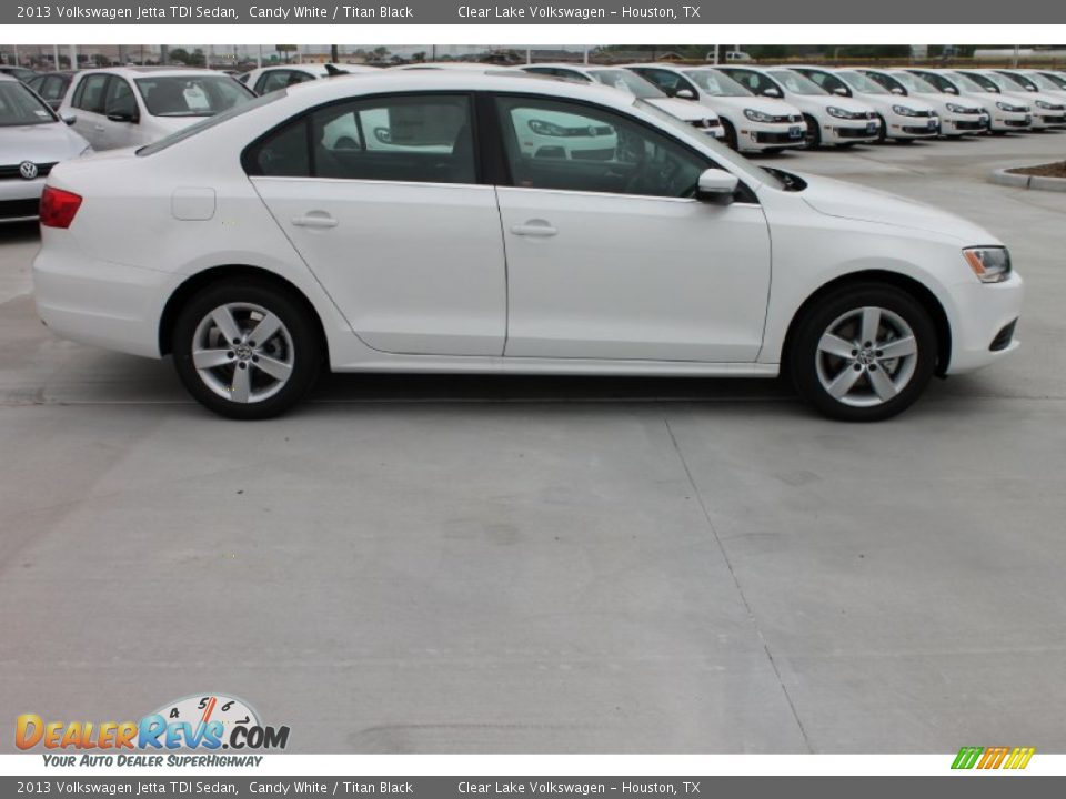 2013 Volkswagen Jetta TDI Sedan Candy White / Titan Black Photo #10