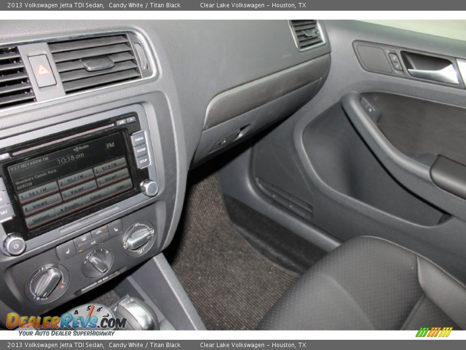 2013 Volkswagen Jetta TDI Sedan Candy White / Titan Black Photo #14