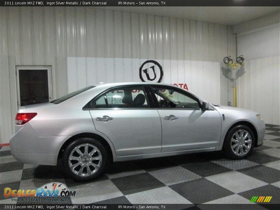 2011 Lincoln MKZ FWD Ingot Silver Metallic / Dark Charcoal Photo #7