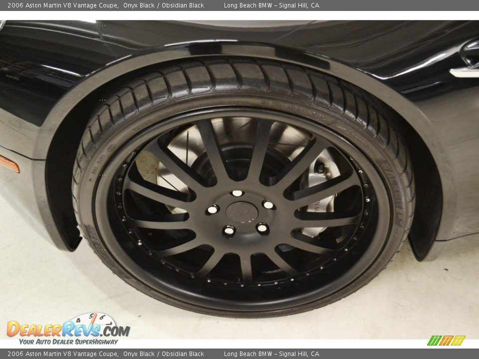 Custom Wheels of 2006 Aston Martin V8 Vantage Coupe Photo #7