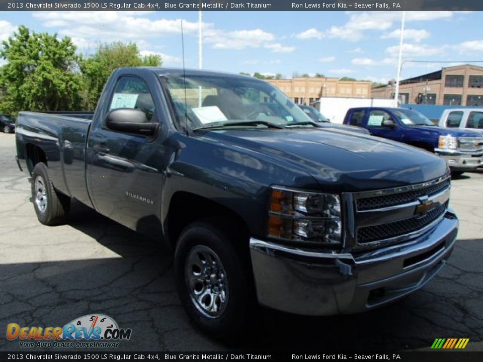 2013 Chevrolet Silverado 1500 LS Regular Cab 4x4 Blue Granite Metallic / Dark Titanium Photo #2