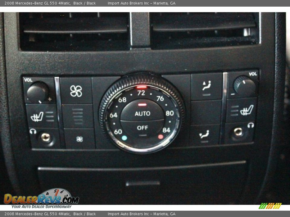 Controls of 2008 Mercedes-Benz GL 550 4Matic Photo #29
