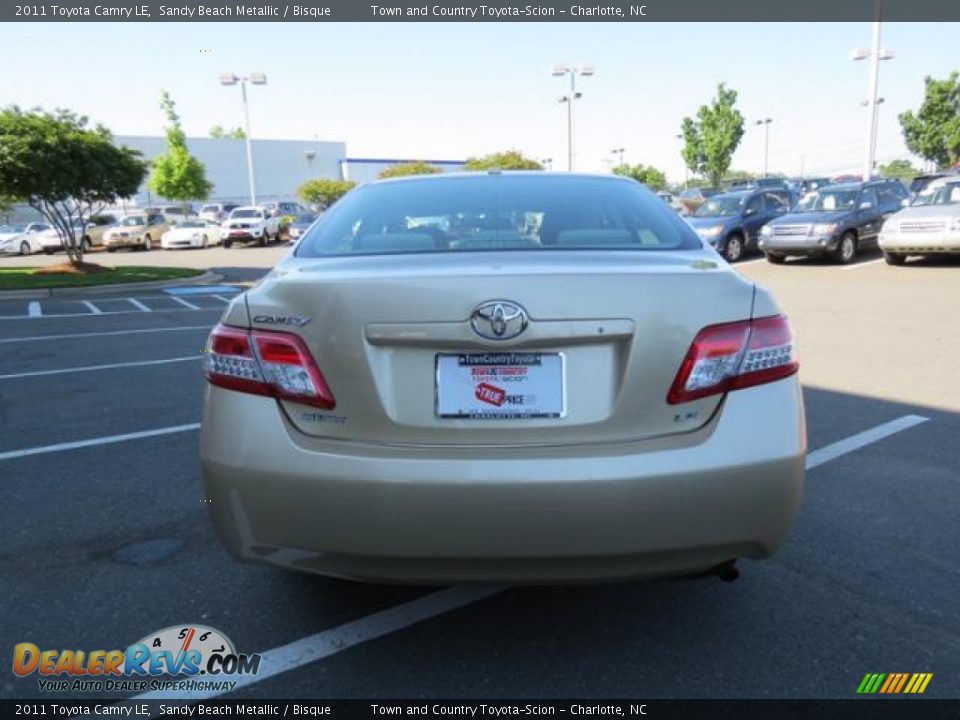 2011 Toyota Camry LE Sandy Beach Metallic / Bisque Photo #34