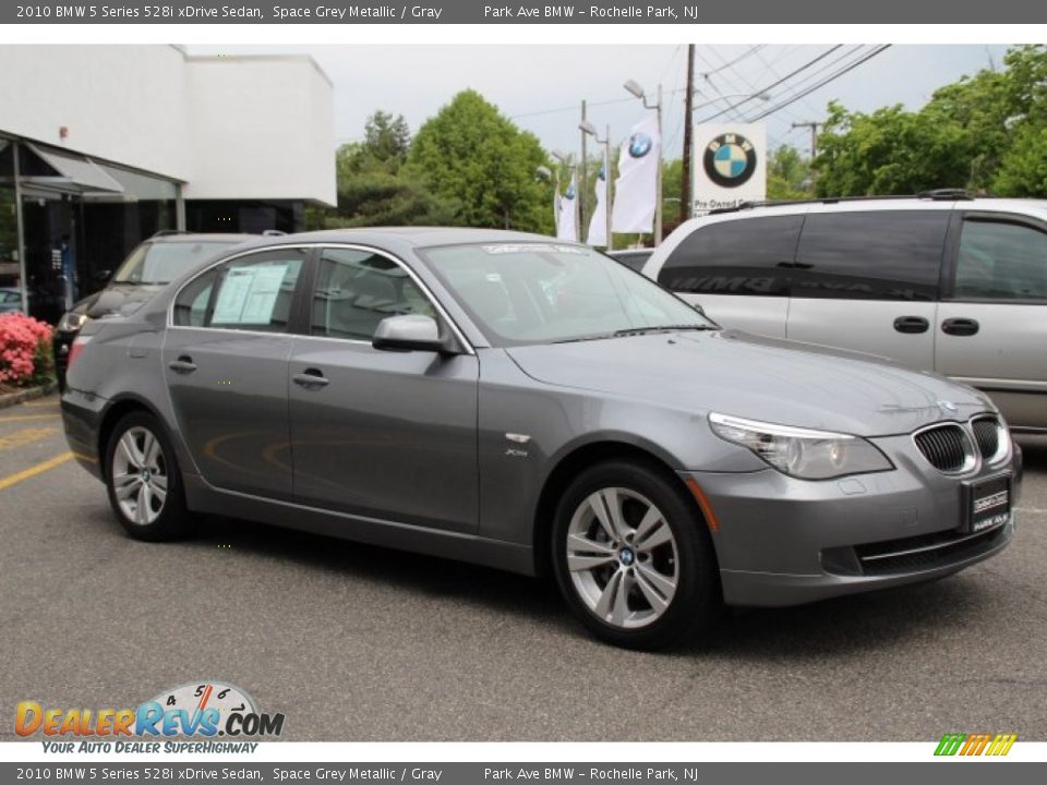 2010 BMW 5 Series 528i xDrive Sedan Space Grey Metallic / Gray Photo #3