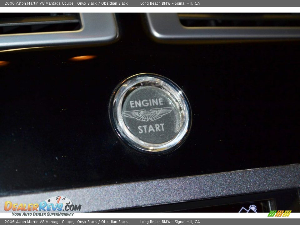 Controls of 2006 Aston Martin V8 Vantage Coupe Photo #24