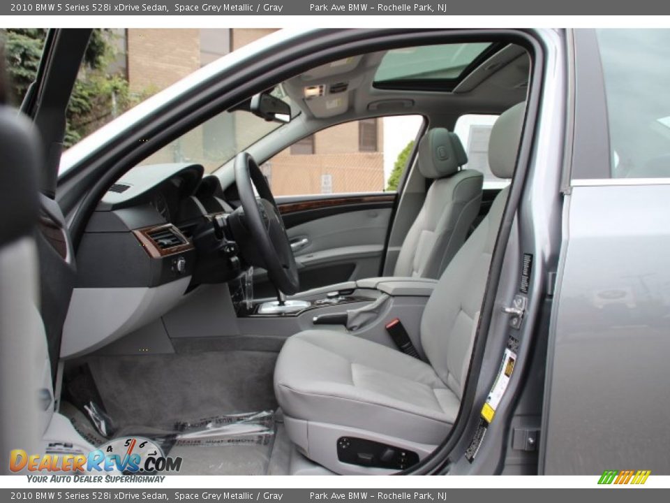 2010 BMW 5 Series 528i xDrive Sedan Space Grey Metallic / Gray Photo #11