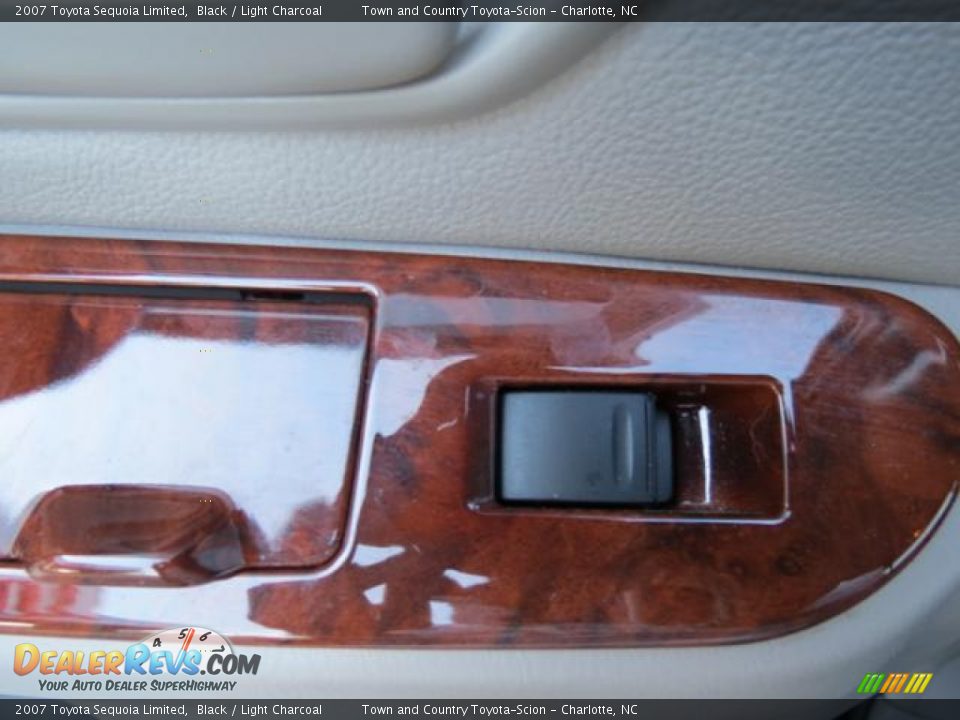 2007 Toyota Sequoia Limited Black / Light Charcoal Photo #12