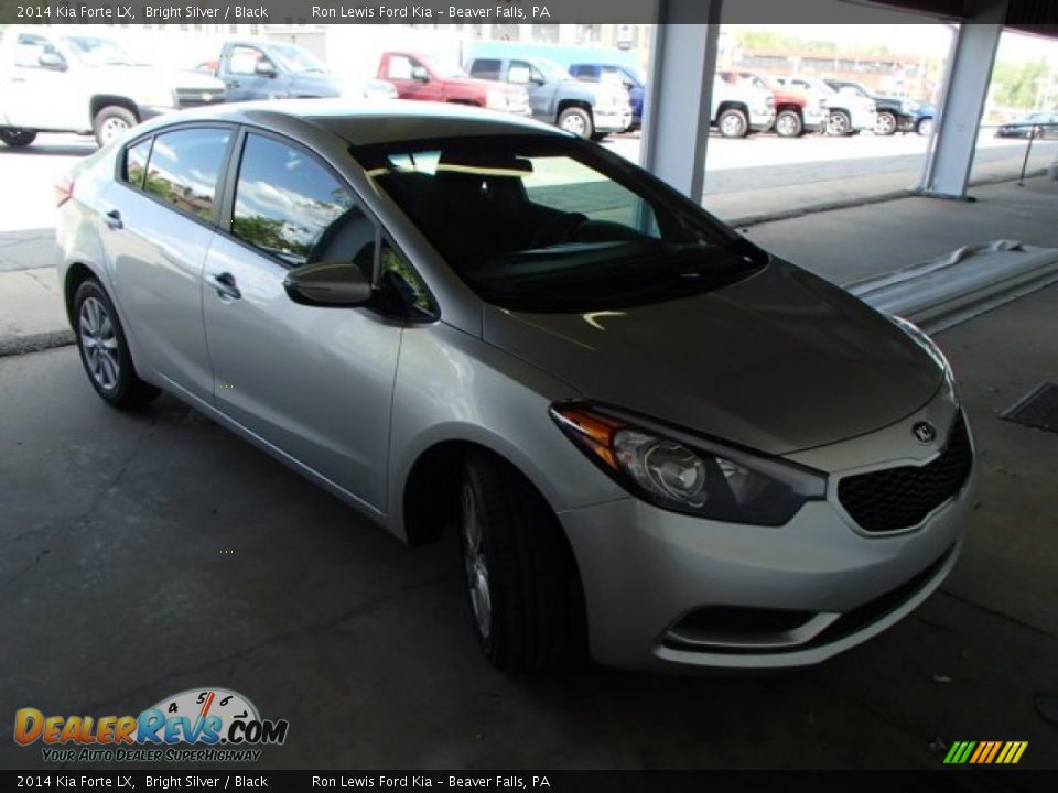 2014 Kia Forte LX Bright Silver / Black Photo #2