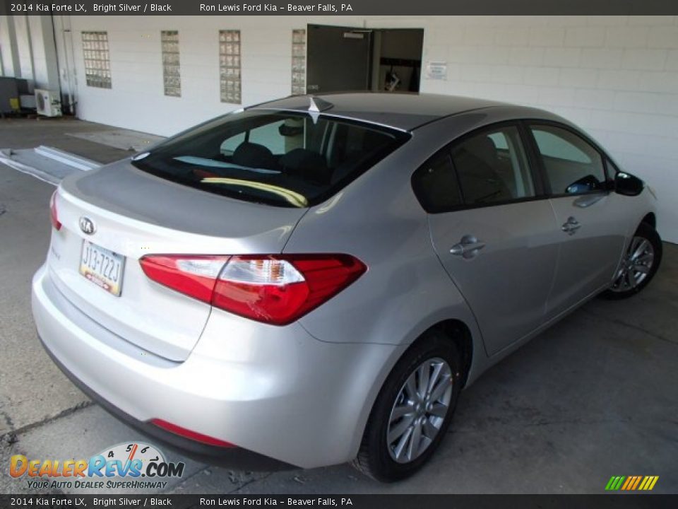 2014 Kia Forte LX Bright Silver / Black Photo #8