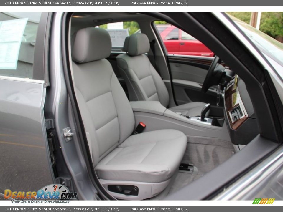 2010 BMW 5 Series 528i xDrive Sedan Space Grey Metallic / Gray Photo #28