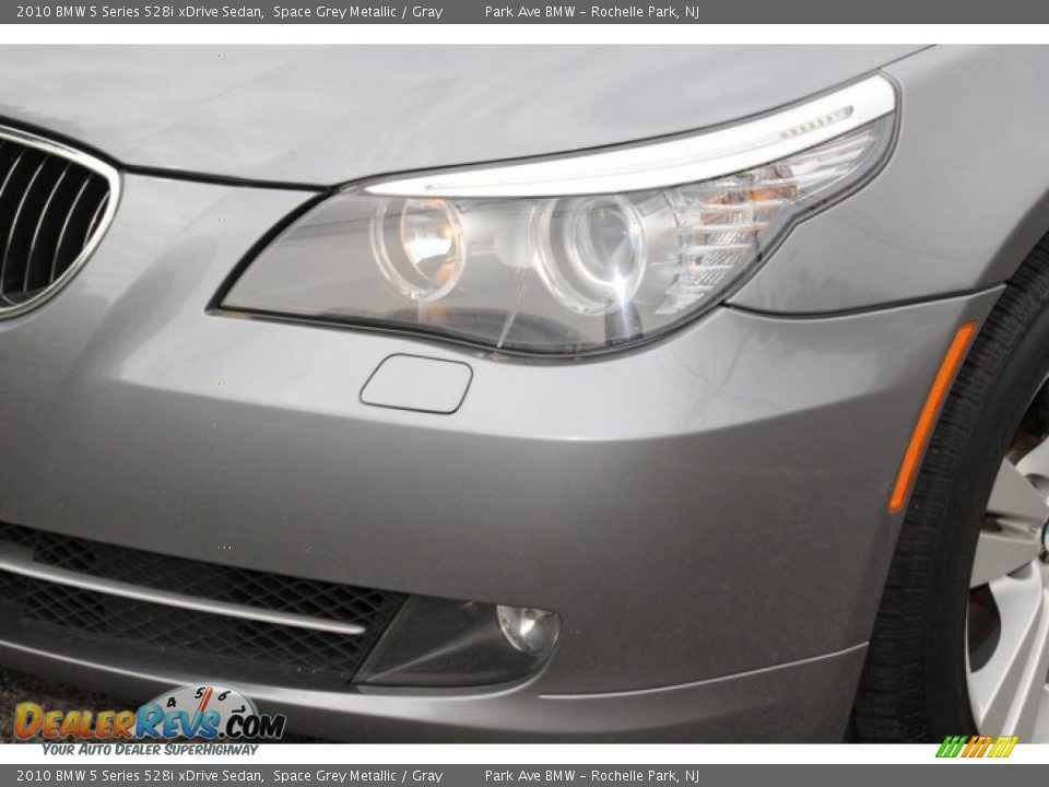 2010 BMW 5 Series 528i xDrive Sedan Space Grey Metallic / Gray Photo #30