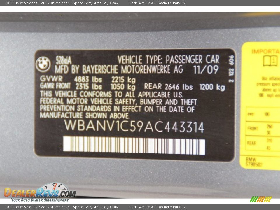2010 BMW 5 Series 528i xDrive Sedan Space Grey Metallic / Gray Photo #33