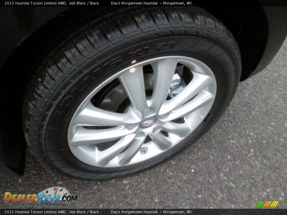 2013 Hyundai Tucson Limited AWD Ash Black / Black Photo #9