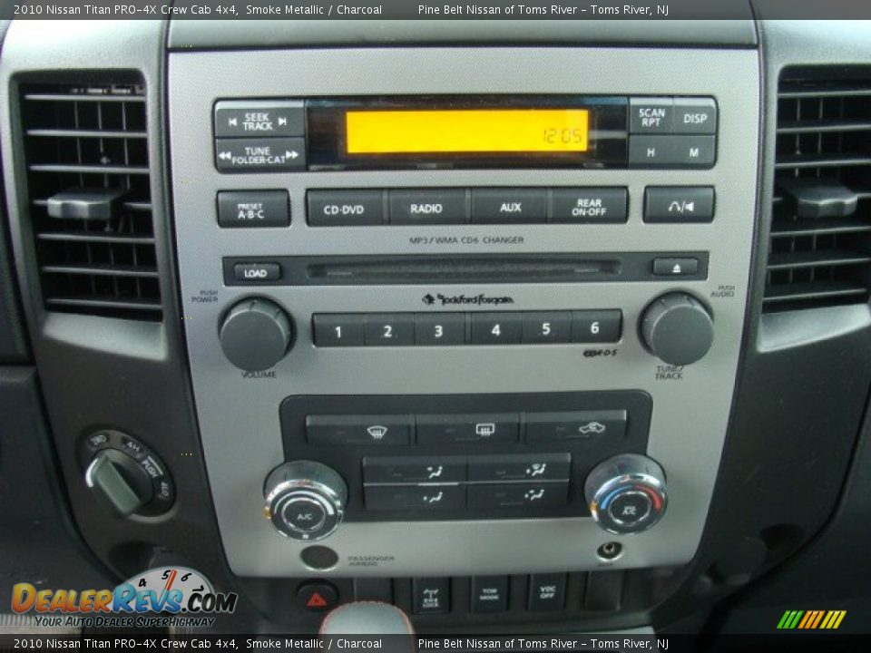Controls of 2010 Nissan Titan PRO-4X Crew Cab 4x4 Photo #12