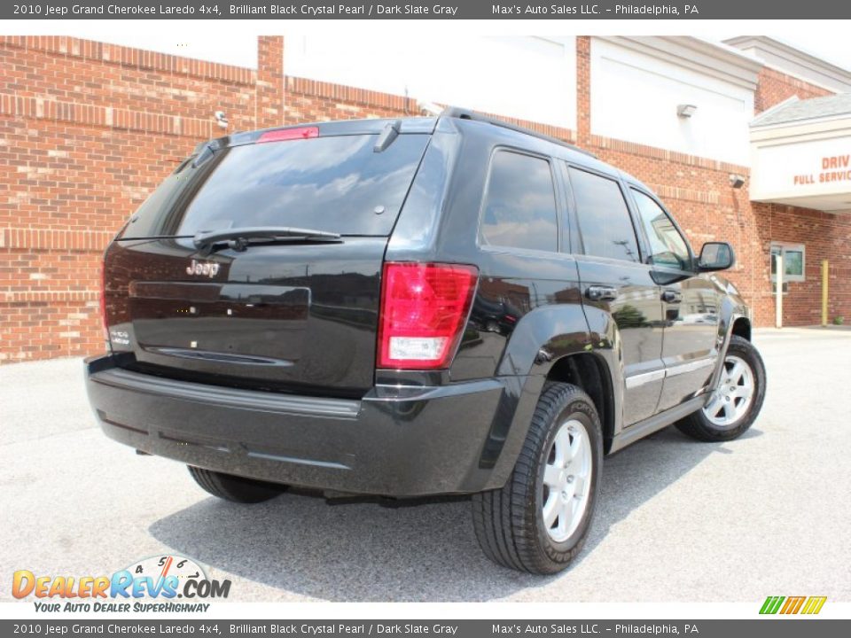 2010 Jeep Grand Cherokee Laredo 4x4 Brilliant Black Crystal Pearl / Dark Slate Gray Photo #4