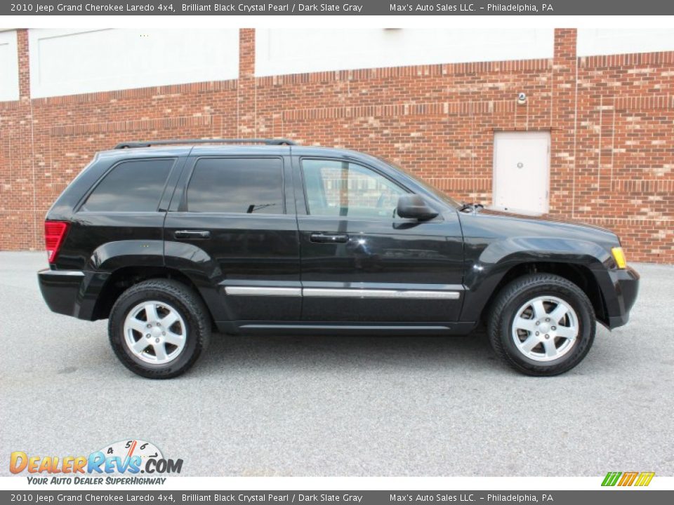 Brilliant Black Crystal Pearl 2010 Jeep Grand Cherokee Laredo 4x4 Photo #8