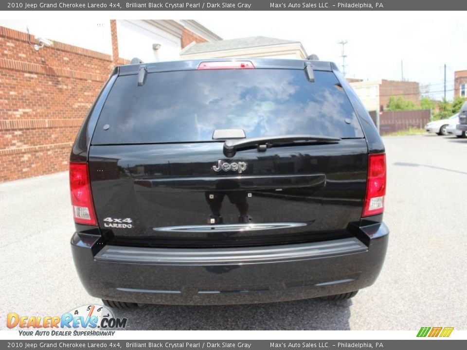2010 Jeep Grand Cherokee Laredo 4x4 Brilliant Black Crystal Pearl / Dark Slate Gray Photo #23