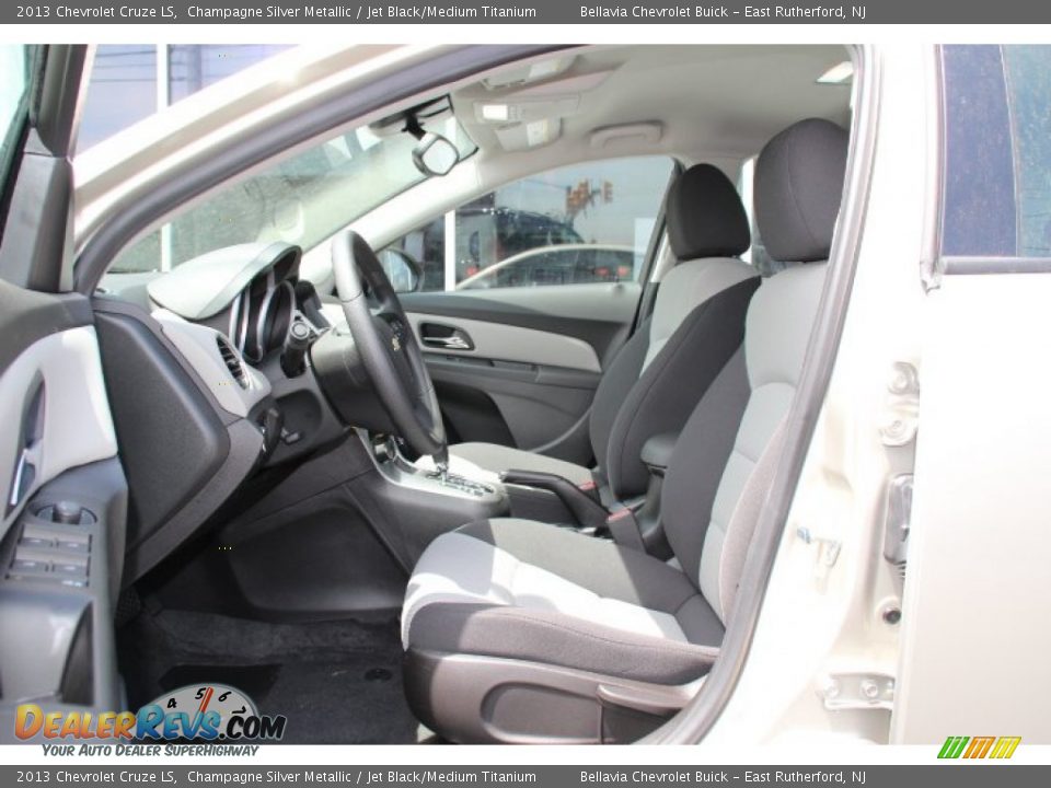 2013 Chevrolet Cruze LS Champagne Silver Metallic / Jet Black/Medium Titanium Photo #7