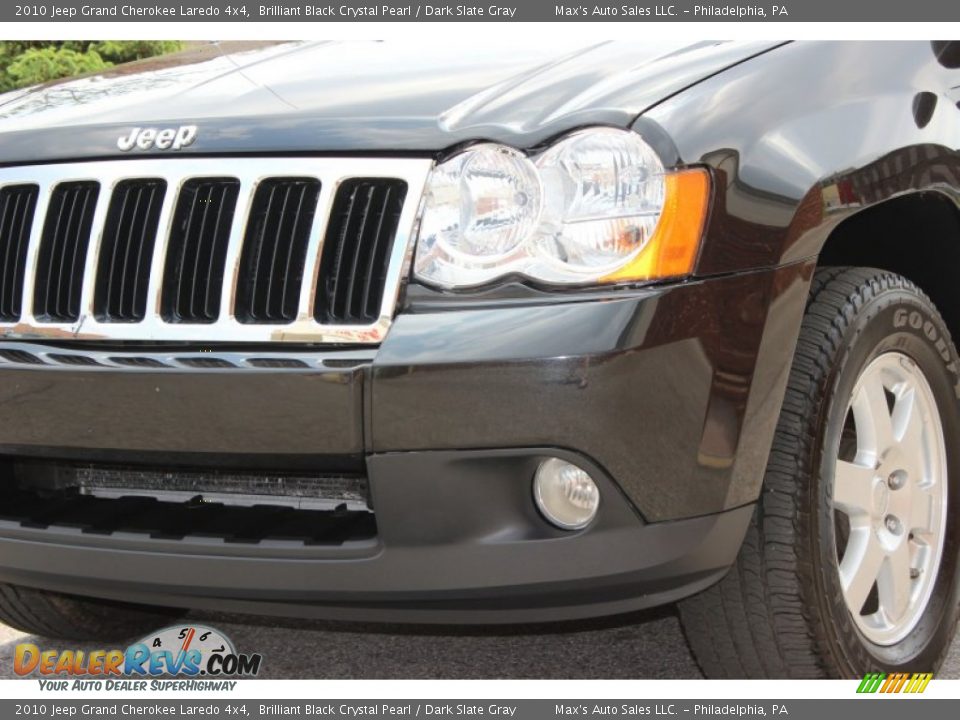 2010 Jeep Grand Cherokee Laredo 4x4 Brilliant Black Crystal Pearl / Dark Slate Gray Photo #24
