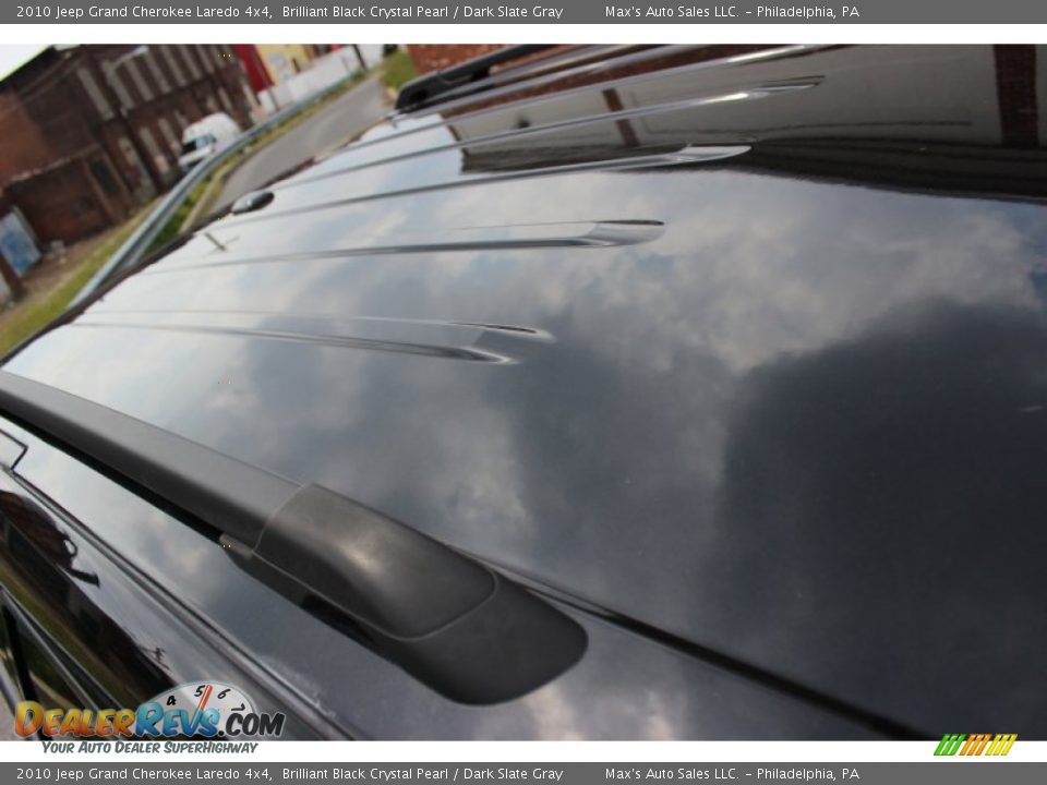 2010 Jeep Grand Cherokee Laredo 4x4 Brilliant Black Crystal Pearl / Dark Slate Gray Photo #33