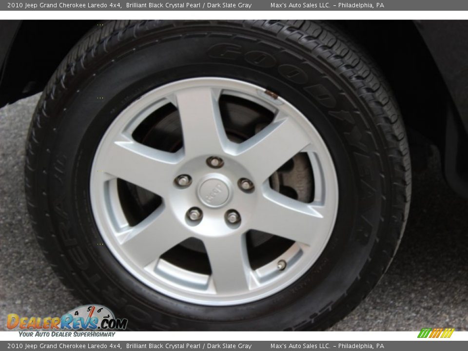 2010 Jeep Grand Cherokee Laredo 4x4 Wheel Photo #35