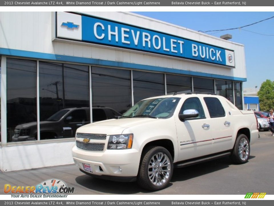 2013 Chevrolet Avalanche LTZ 4x4 White Diamond Tricoat / Dark Cashmere/Light Cashmere Photo #1