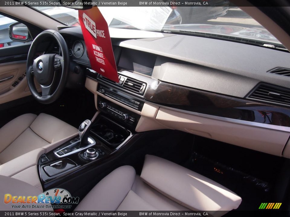 2011 BMW 5 Series 535i Sedan Space Gray Metallic / Venetian Beige Photo #4