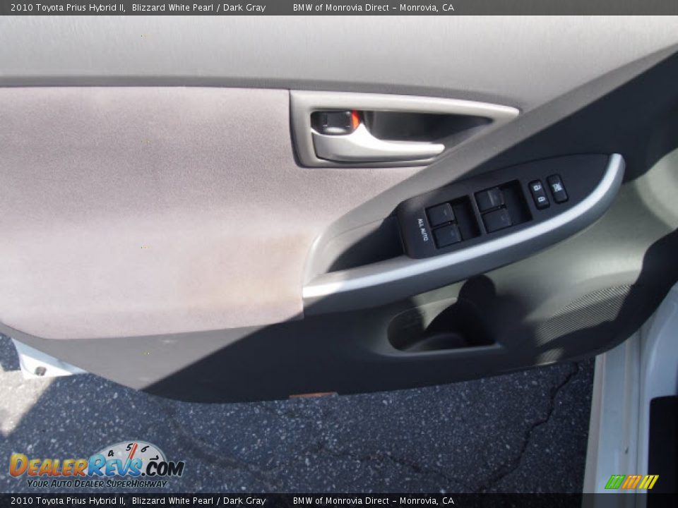 2010 Toyota Prius Hybrid II Blizzard White Pearl / Dark Gray Photo #16