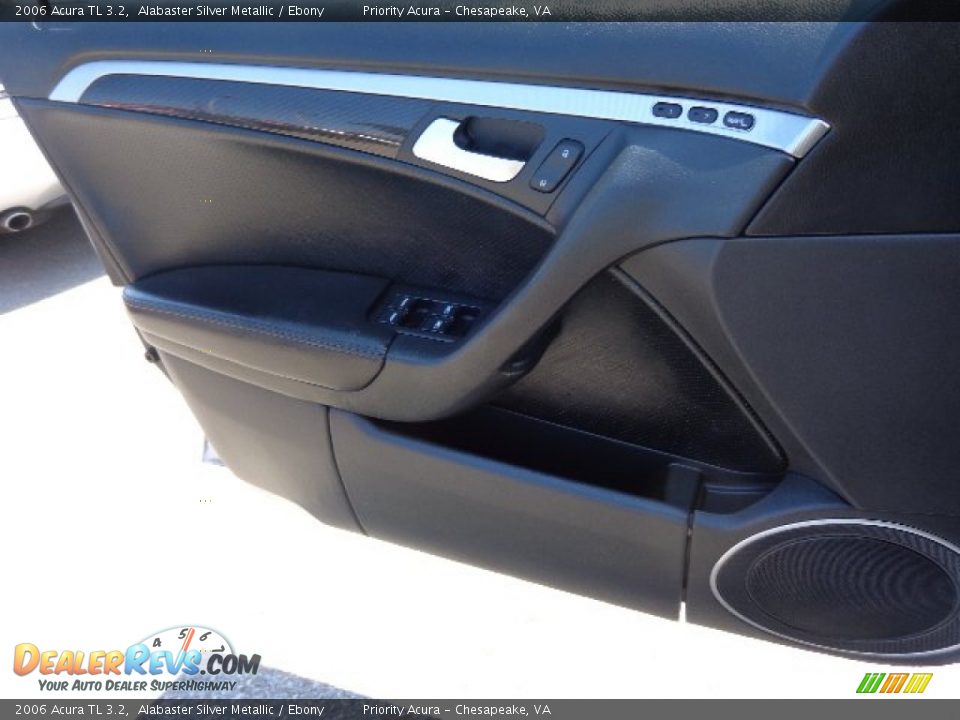 2006 Acura TL 3.2 Alabaster Silver Metallic / Ebony Photo #17