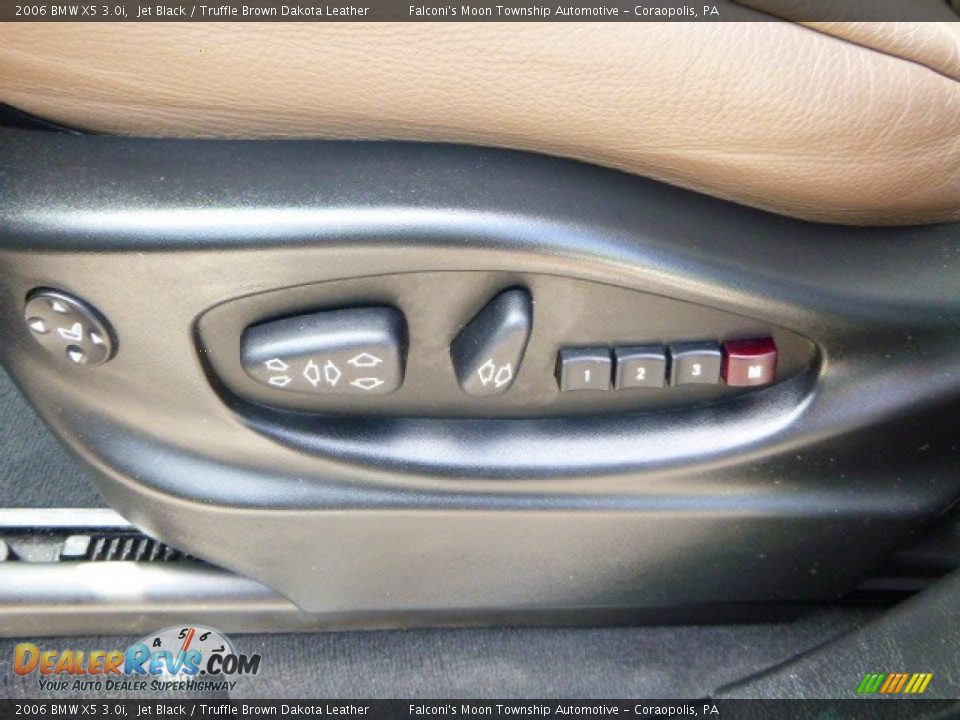 Controls of 2006 BMW X5 3.0i Photo #21