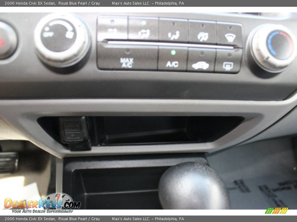 2006 Honda Civic EX Sedan Royal Blue Pearl / Gray Photo #29