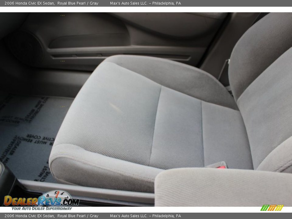 2006 Honda Civic EX Sedan Royal Blue Pearl / Gray Photo #30