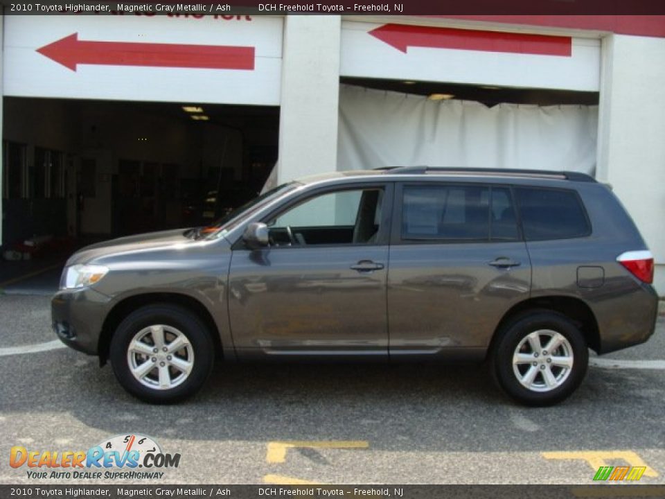 2010 Toyota Highlander Magnetic Gray Metallic / Ash Photo #3