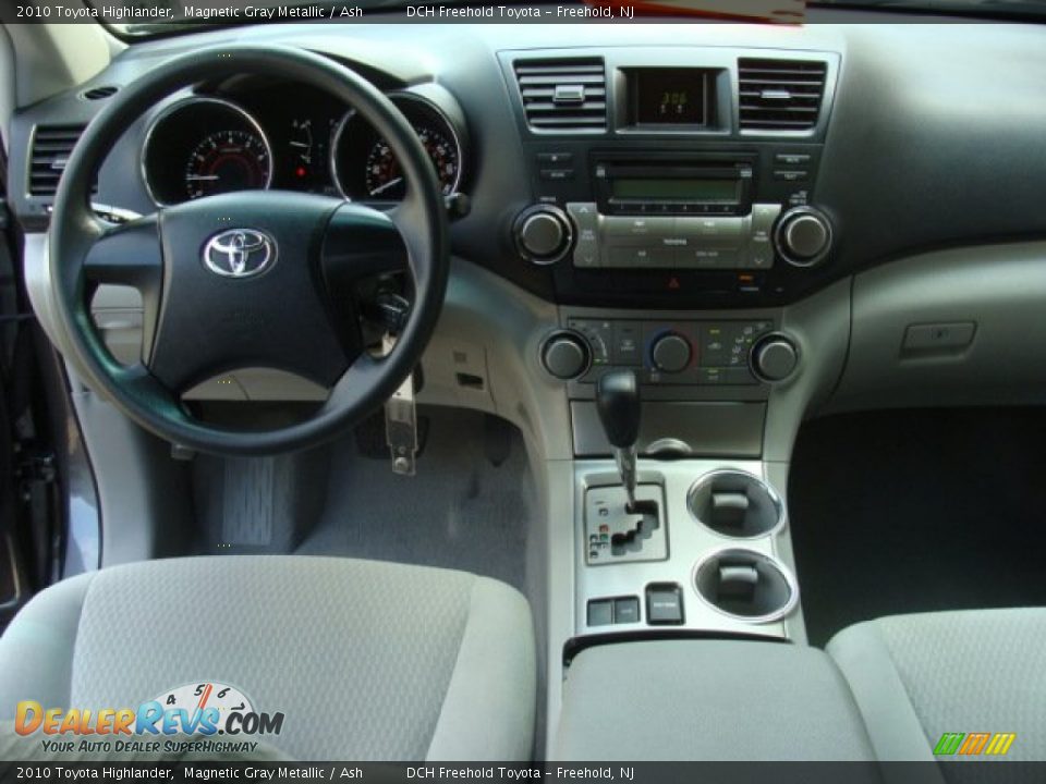 2010 Toyota Highlander Magnetic Gray Metallic / Ash Photo #15