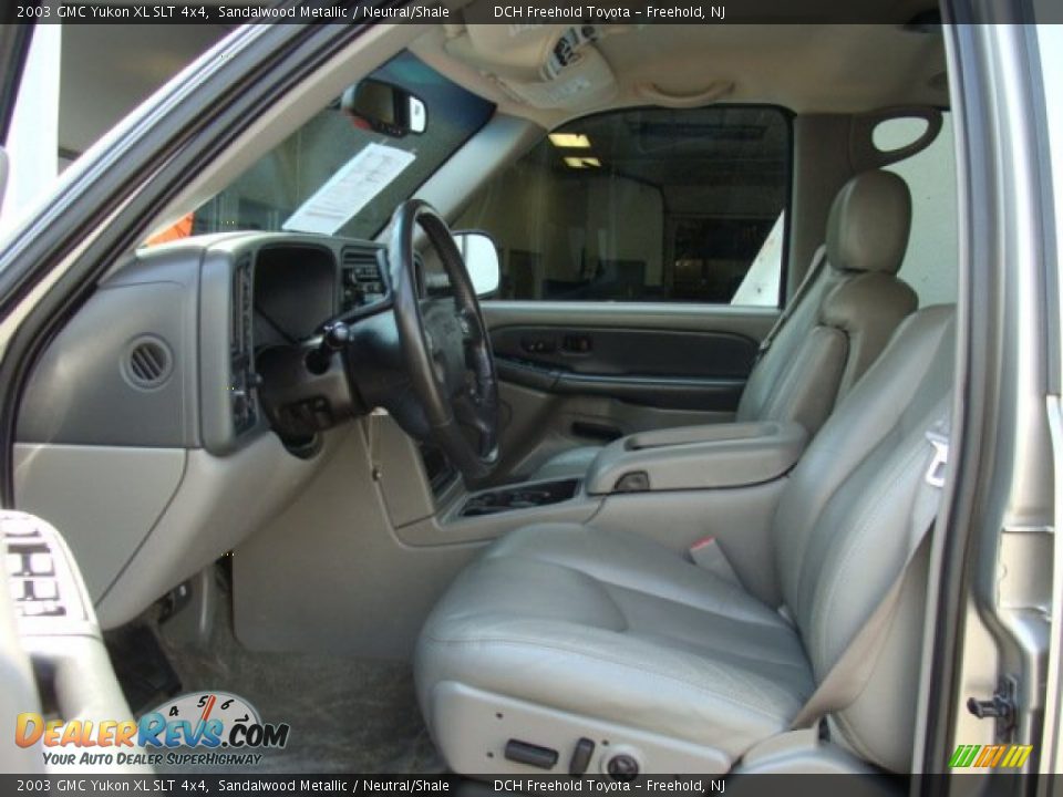 2003 GMC Yukon XL SLT 4x4 Sandalwood Metallic / Neutral/Shale Photo #12