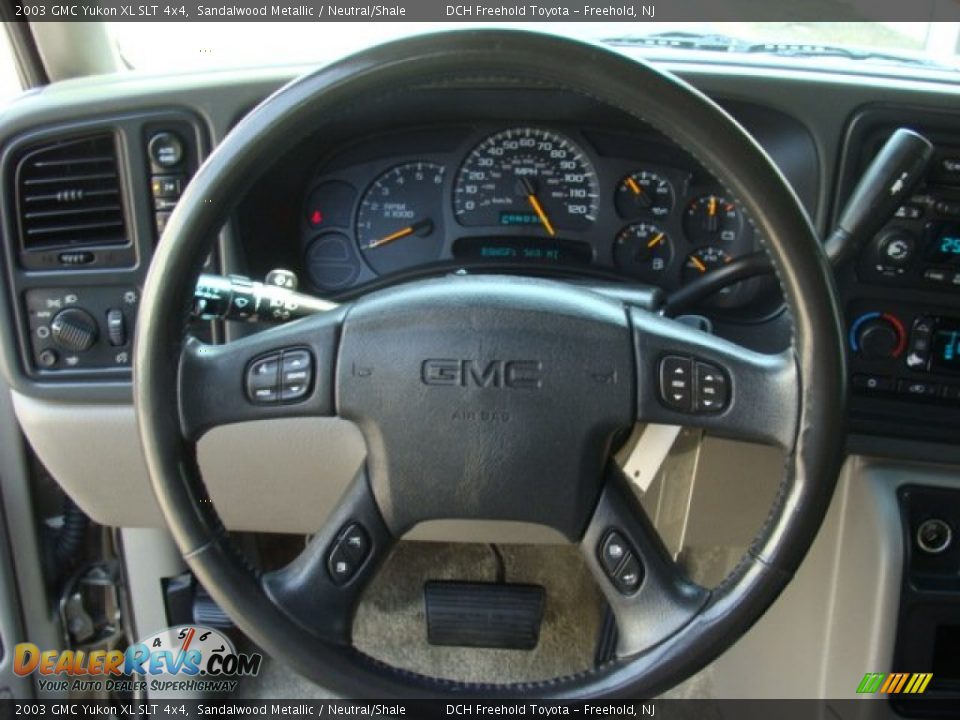 2003 GMC Yukon XL SLT 4x4 Sandalwood Metallic / Neutral/Shale Photo #18