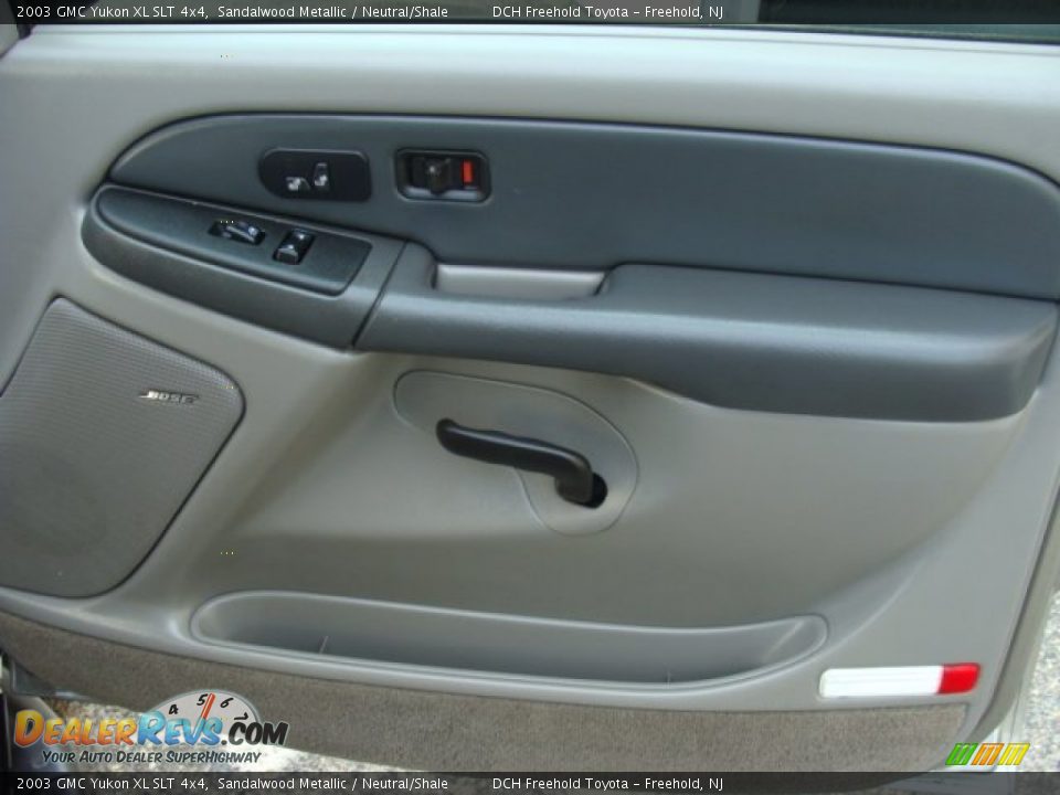 2003 GMC Yukon XL SLT 4x4 Sandalwood Metallic / Neutral/Shale Photo #27