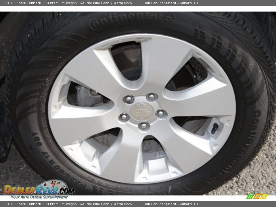 2010 Subaru Outback 2.5i Premium Wagon Azurite Blue Pearl / Warm Ivory Photo #22